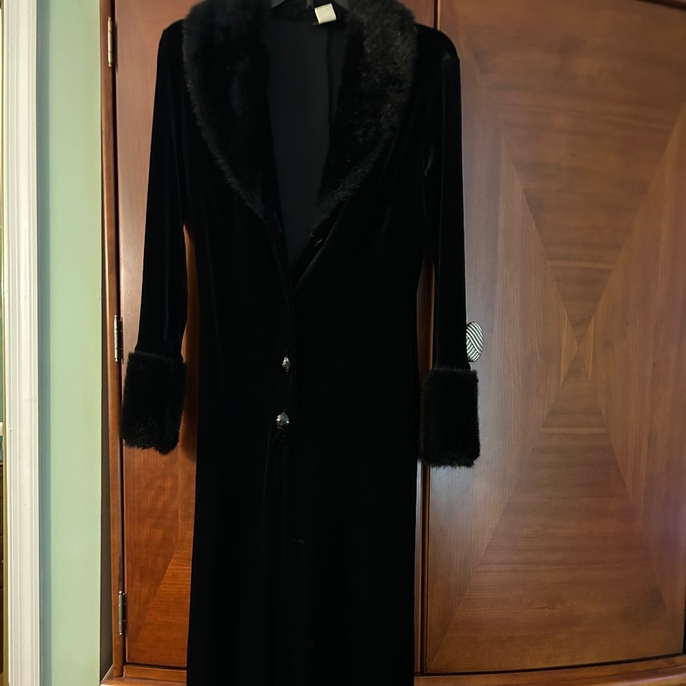 Elegant look, floor length